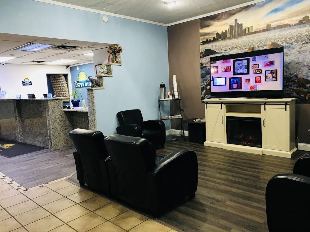 Days Inn By Wyndham Livonia Canton Detroit Εξωτερικό φωτογραφία