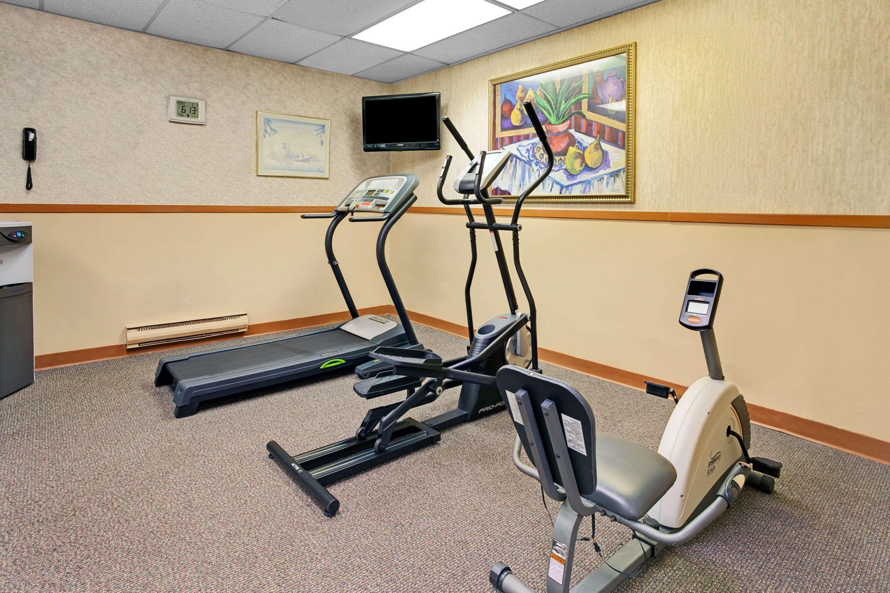 Days Inn By Wyndham Livonia Canton Detroit Εξωτερικό φωτογραφία